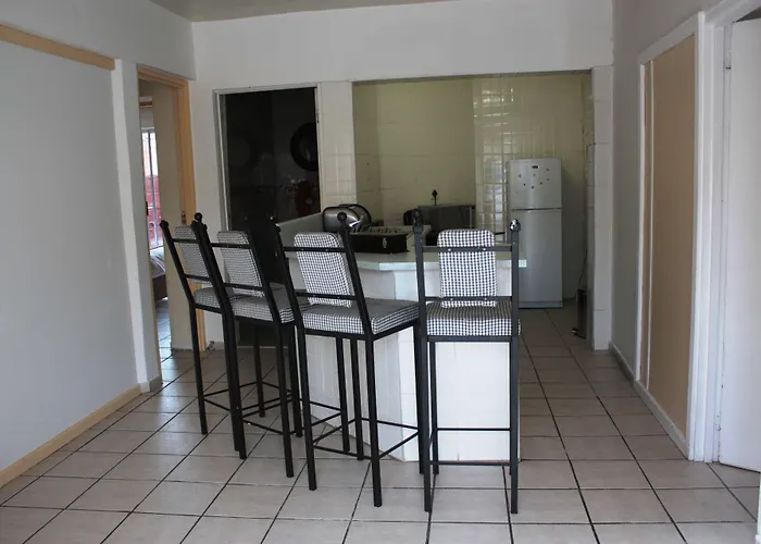 3 star hotel: Sunnyridge Lodge